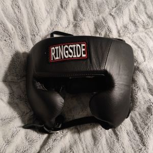 Used Ringside boxing black headgear Medium